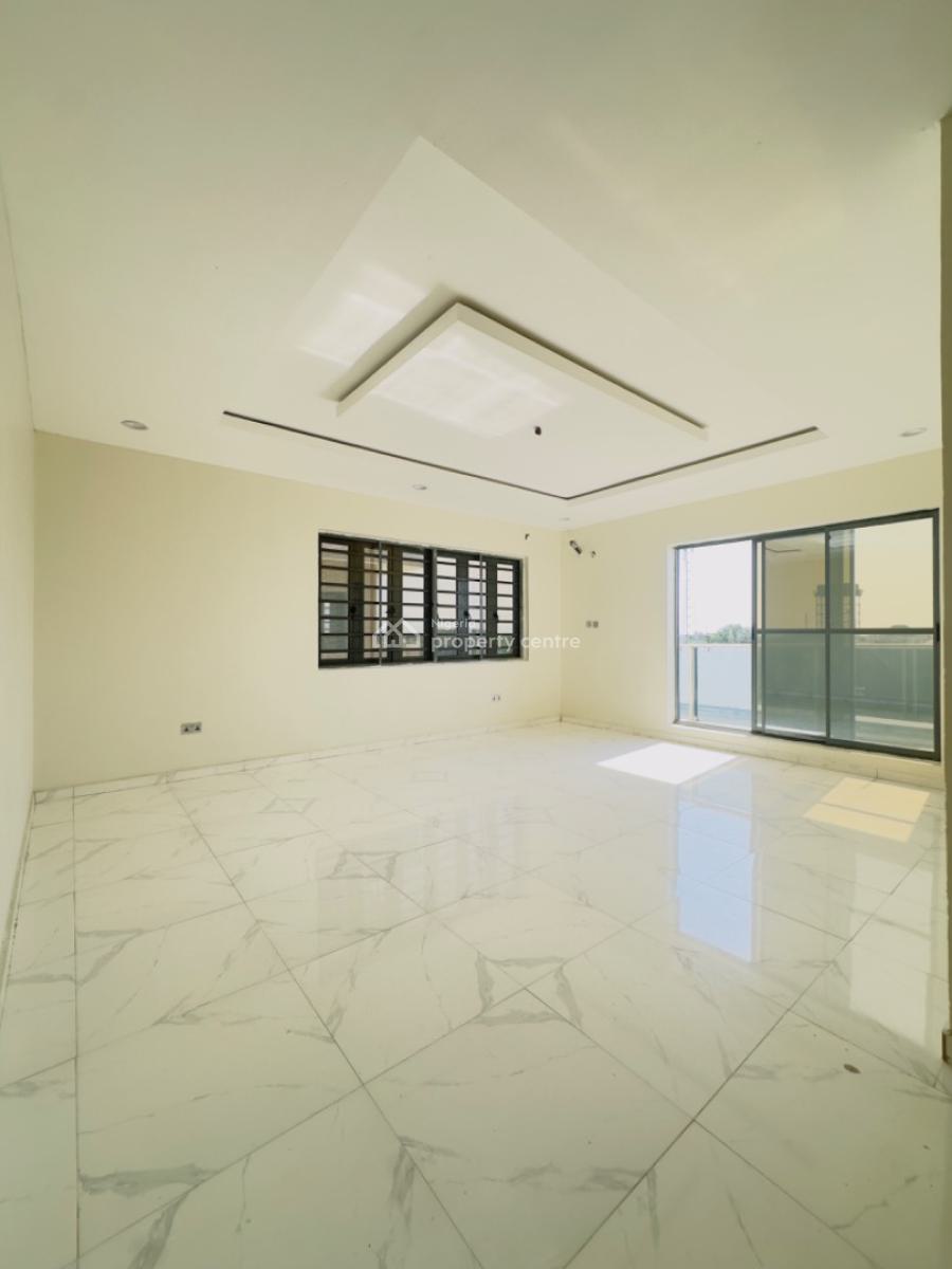 3 Bedrooms Apartment with Swimming Pool and Gym, Lekki, Lagos, Flat / Apartment for Sale