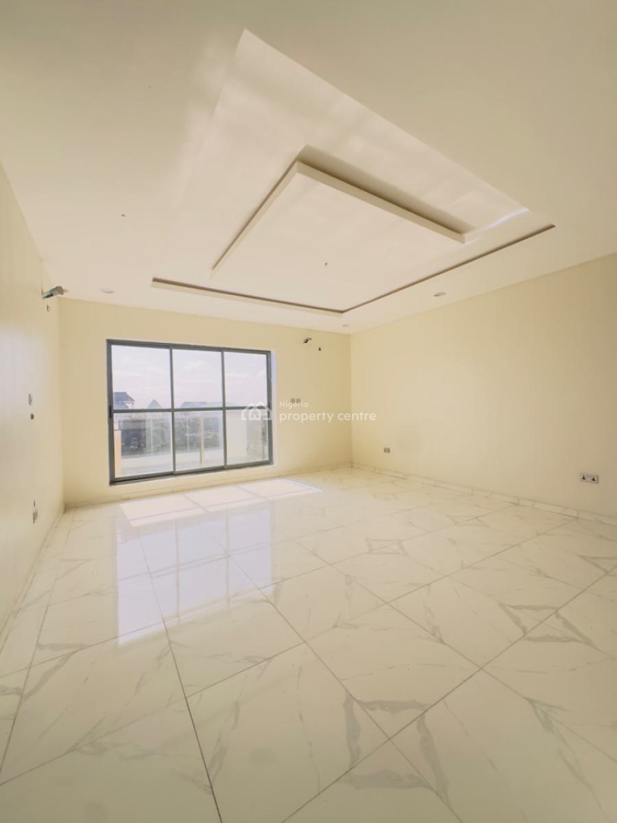 3 Bedrooms Apartment with Swimming Pool and Gym, Lekki, Lagos, Flat / Apartment for Sale