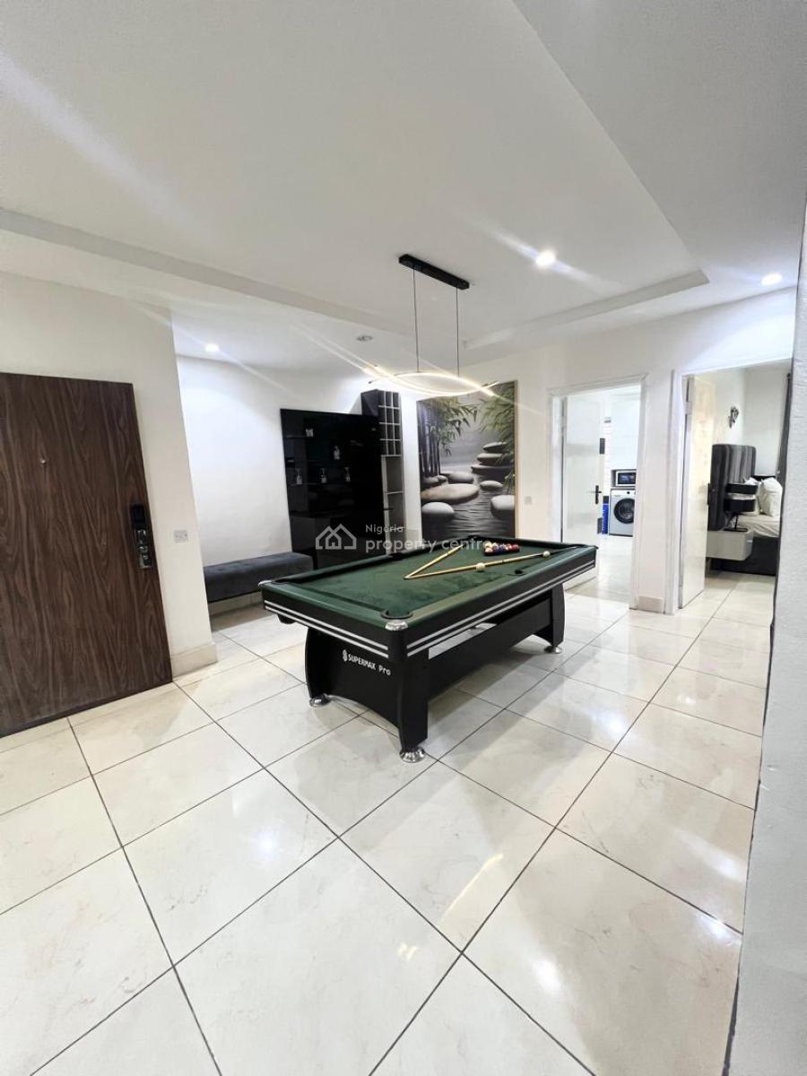 Luxury 3/4-bedroom  Snooker   Ps5   Pool ‍️  Ceiling Blueto, Lekki Phase 1, Lekki, Lagos, Flat / Apartment Short Let