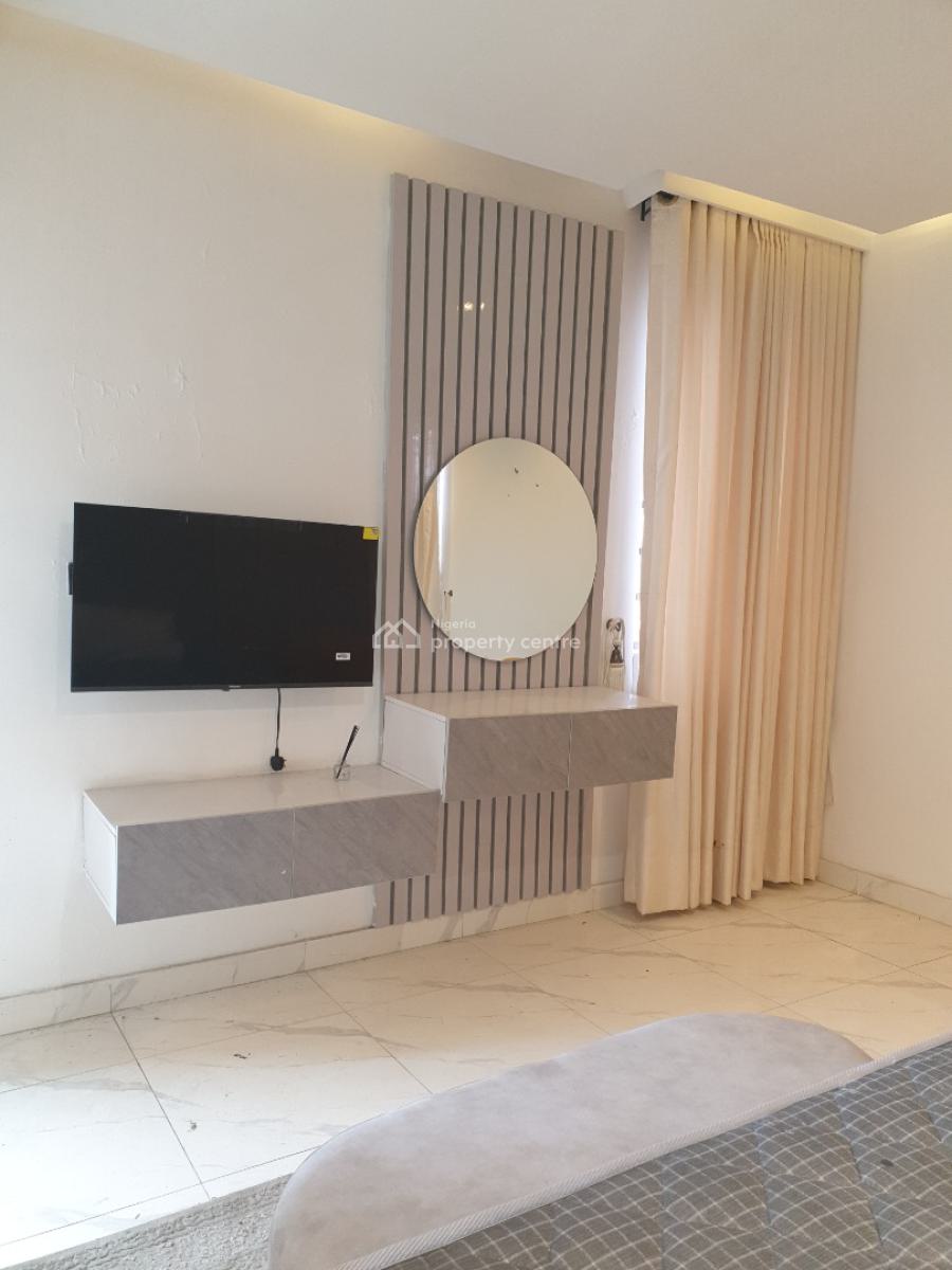 Spacious Fully Furnished 2 Bedrooms with Pool, Ologolo, Lekki, Lagos, Flat / Apartment for Rent