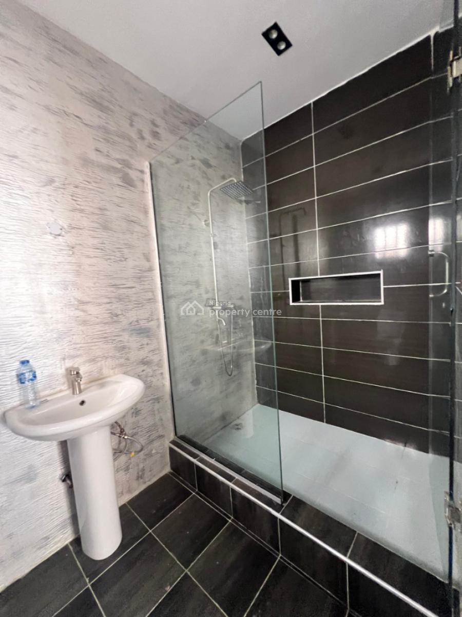 5 Bedrooms Fully Detached.contemporary Edifice. Rooftop Open Roof., Wole Olateju, Lekki Phase 1, Lekki, Lagos, Detached Duplex for Sale