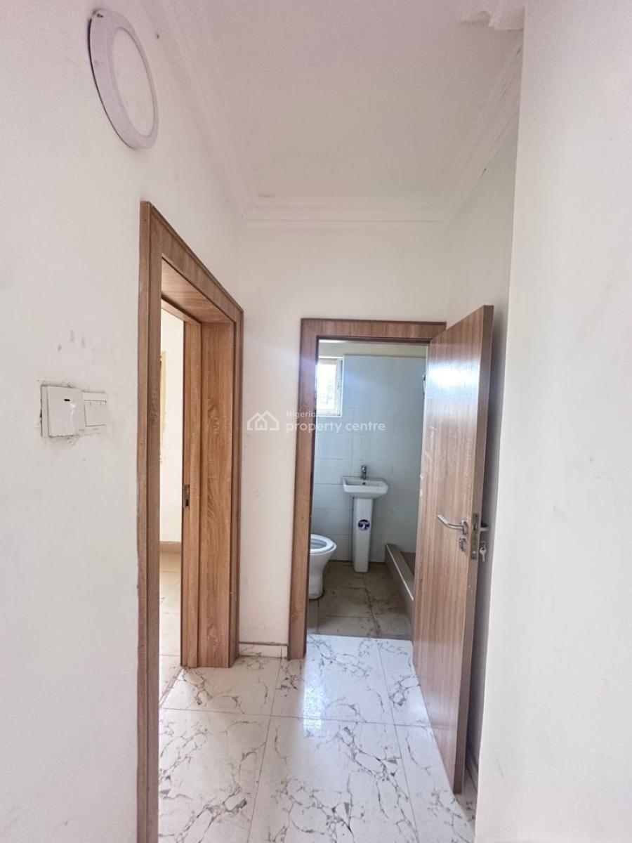 Spacious Mini Flat in a Serene Location, Agungi, Lekki, Lagos, Mini Flat (room and Parlour) for Rent