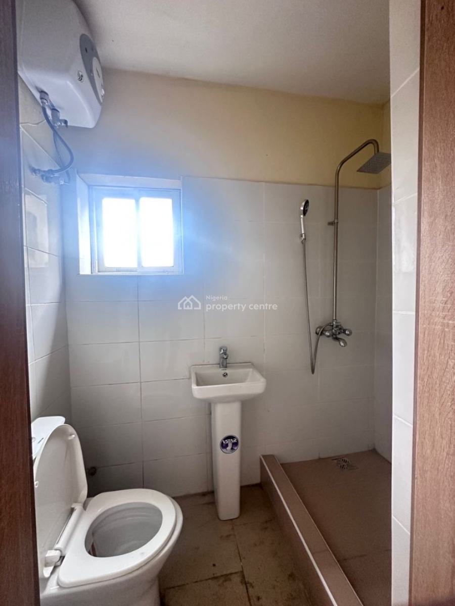Spacious Mini Flat in a Serene Location, Agungi, Lekki, Lagos, Mini Flat (room and Parlour) for Rent