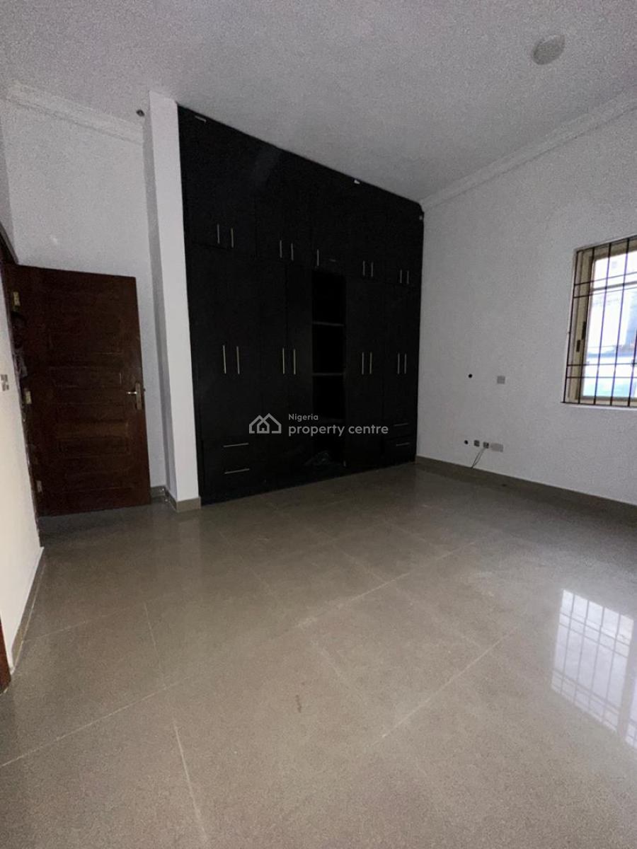 Room and Parlor Self Contain, Off Kunsela Road, Ikate, Lekki, Lagos, Mini Flat (room and Parlour) for Rent