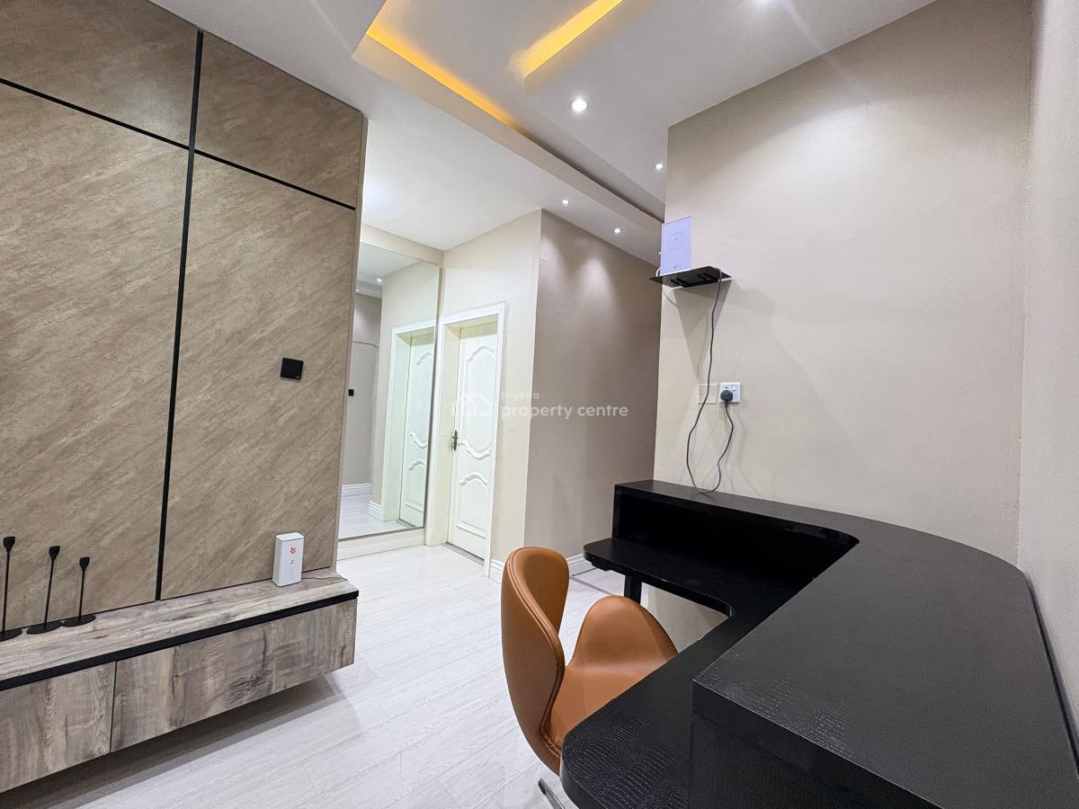 Luxury One Bedroom with Pool and Ps5, Victoria Island (vi), Lagos, Flat / Apartment Short Let