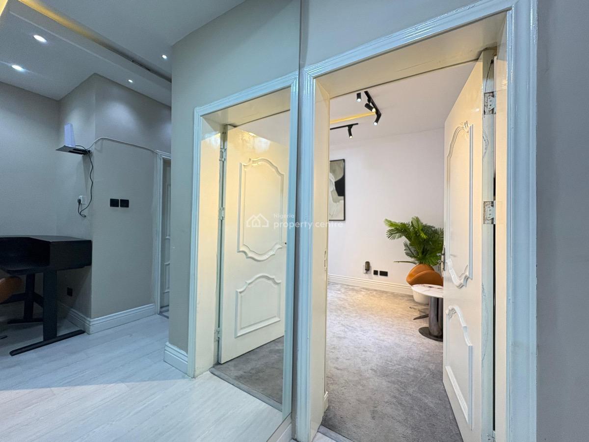 Luxury One Bedroom with Pool and Ps5, Victoria Island (vi), Lagos, Flat / Apartment Short Let