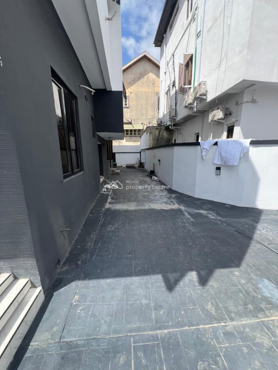Luxury 5bedrooms Fully Detached Duplex with Rooftop Terrace, Lekki Phase 1, Lekki, Lagos, Detached Duplex for Sale