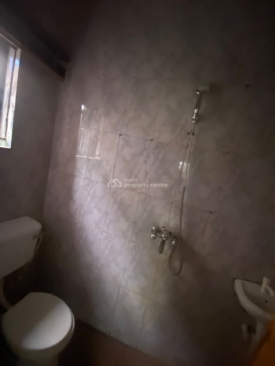 Very Spacious 2 Bedroom Apartment, Before Shoprite Sangotedo Ajah, Sangotedo, Ajah, Lagos, Flat / Apartment for Rent