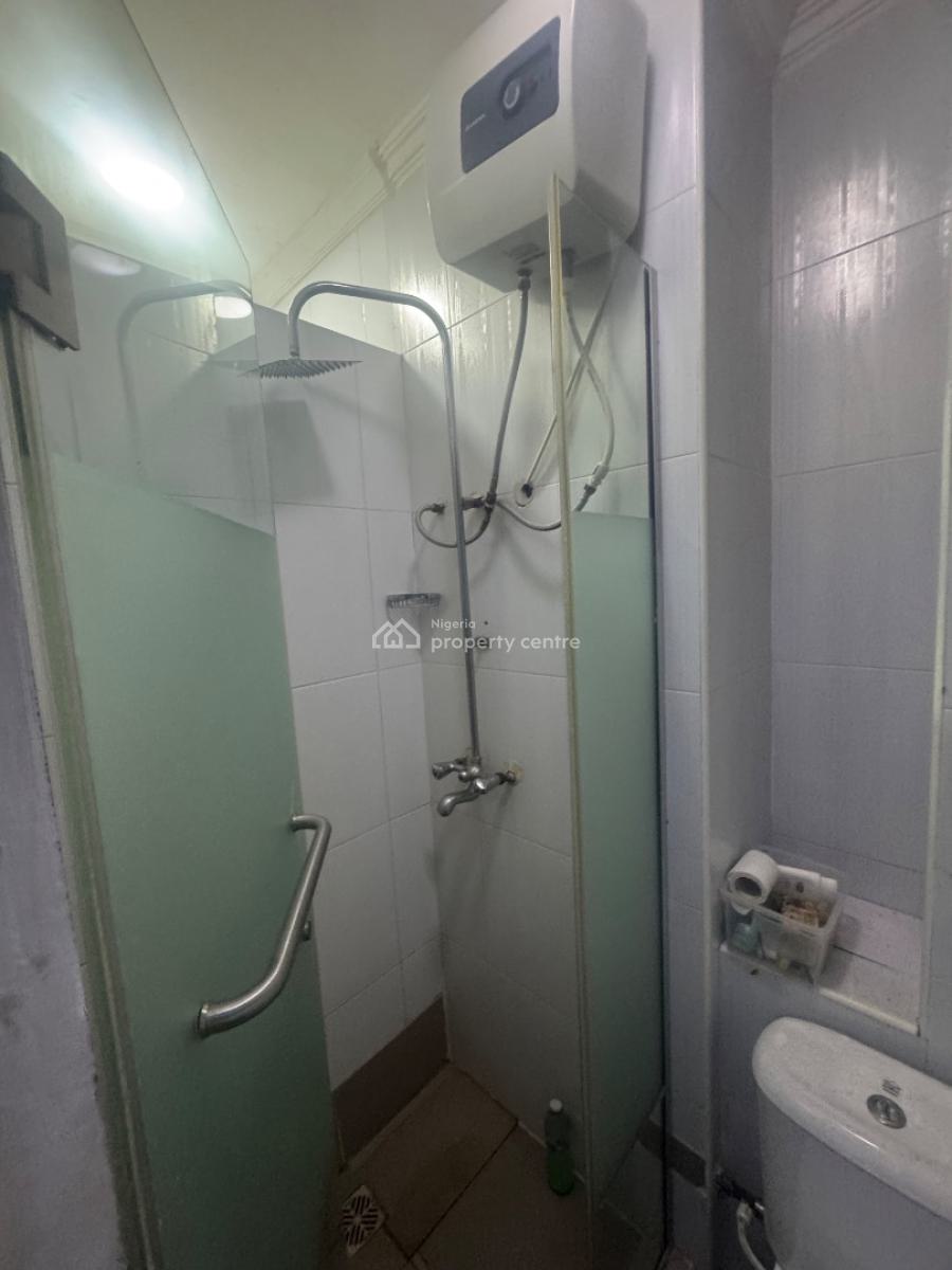 a Clean Room & Parlour in a Fully Serviced Estate with Pool and Gym, Nicon Town Primero Estate, Ikate, Lekki, Lagos, Mini Flat (room and Parlour) for Rent