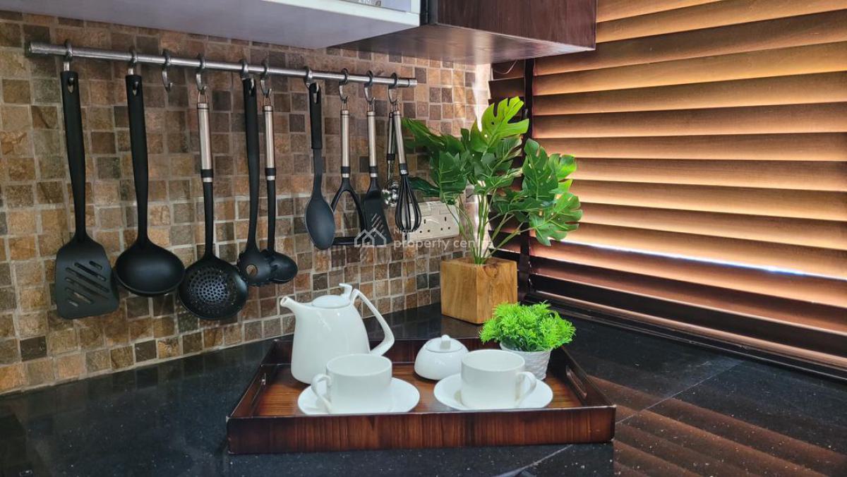 Fully Furnished 3 Bedroom Apartment with Gym, Victoria Island (vi), Lagos, Flat / Apartment Short Let