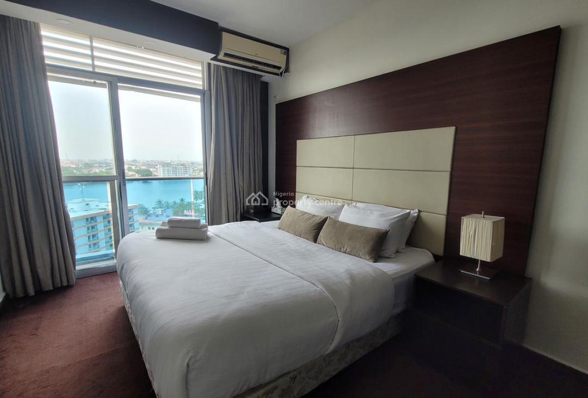 Fully Furnished 3 Bedroom Apartment with Gym, Victoria Island (vi), Lagos, Flat / Apartment Short Let