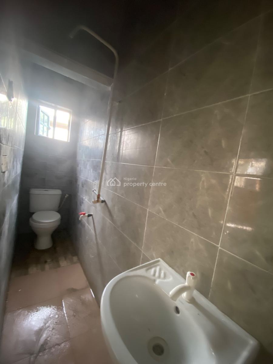 Luxury Spacious Room Self Contained, United Estate Sangotedo Ajah, Sangotedo, Ajah, Lagos, Self Contain (single Rooms) for Rent