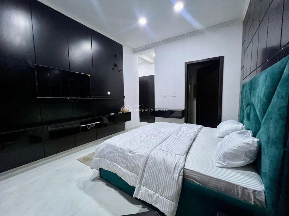 Luxury New 1 Bed with Ps5 , Dstv, Board/dart Games and Two Balconies., Lekki Phase 1, Lekki, Lagos, Flat / Apartment Short Let
