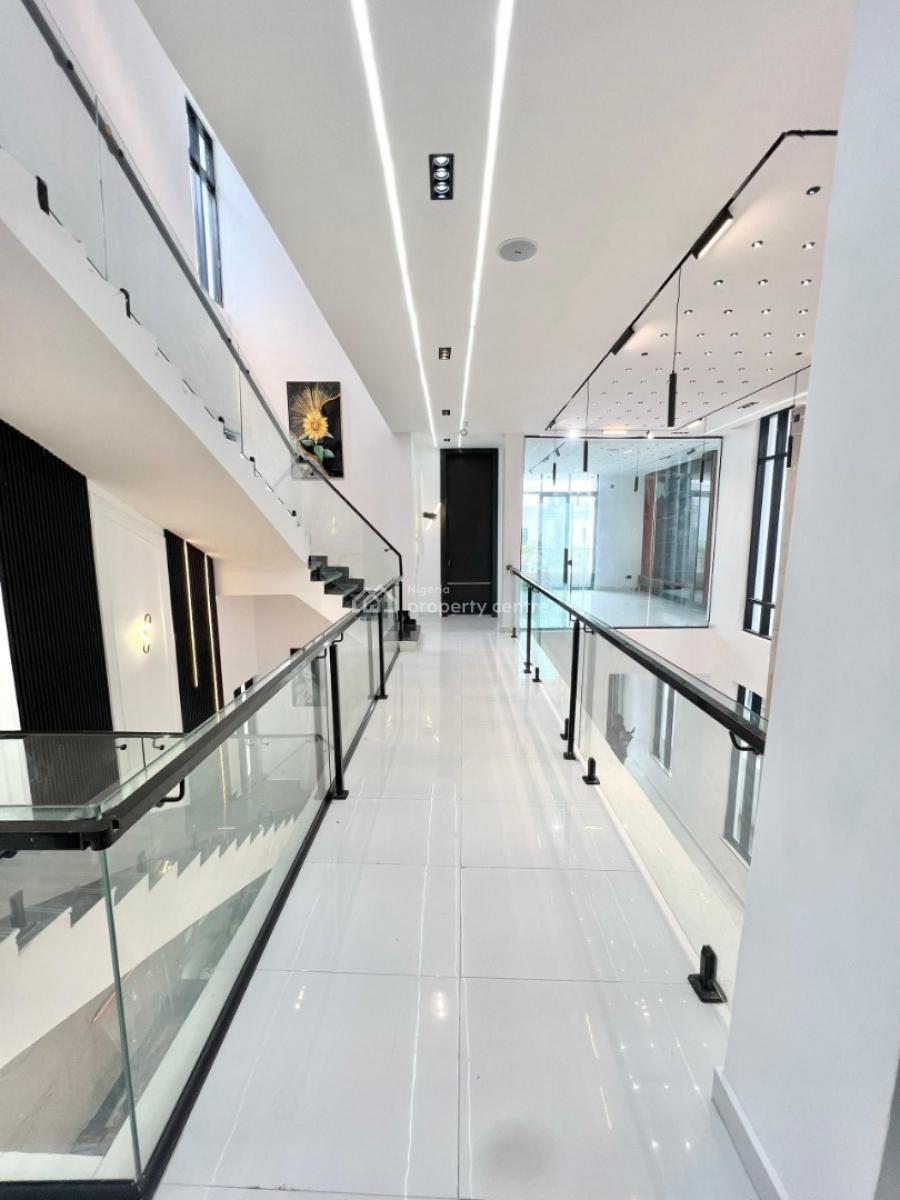 5 Bedrooms Detached Duplex with Bq, Chevron Drive Lekki, Lekki, Lagos, Detached Duplex for Sale