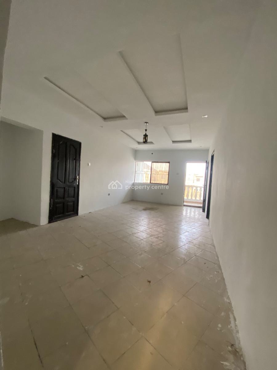 Newly Renovated 3bedroom Flat, Badore, Ajah, Lagos, Flat / Apartment for Rent