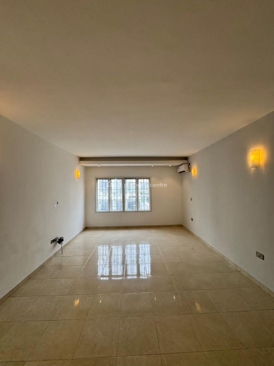 Spacious 3-bedroom Apartment with Bq & Swimming Pool, Banana Island, Ikoyi, Lagos, Flat / Apartment for Rent