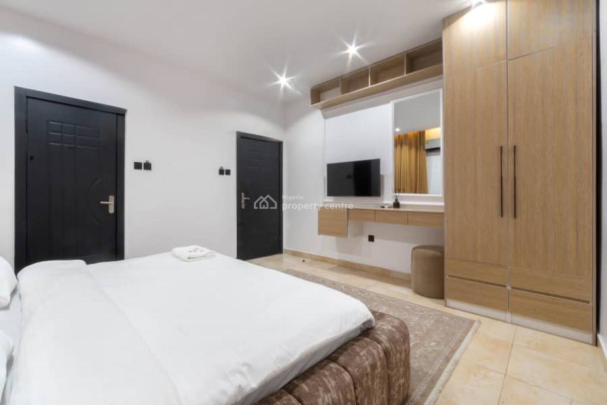 Luxury Two Bedrooms with Swimming Pool, Oniru, Victoria Island (vi), Lagos, Flat / Apartment Short Let