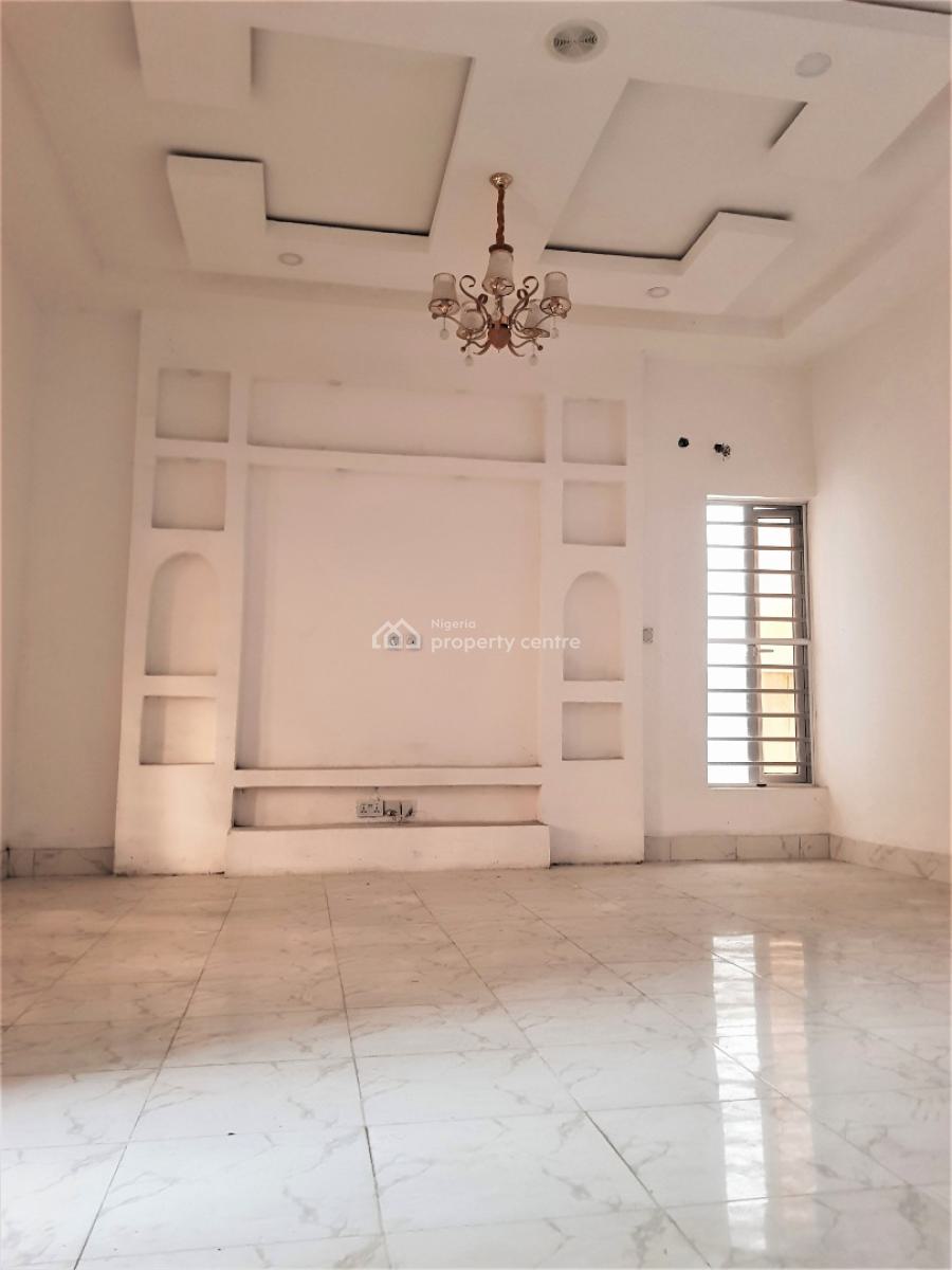 4 Bedroom Terraced Duplex in a Serene Neighbourhood, Off Mobil Road, Ilaje, Ajah, Lagos, Terraced Duplex for Rent