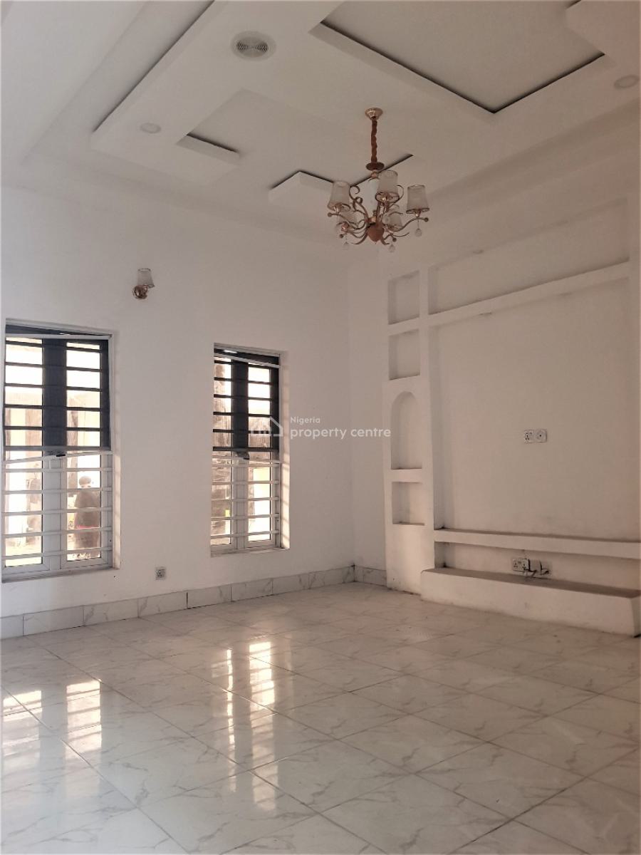 4 Bedroom Terraced Duplex in a Serene Neighbourhood, Off Mobil Road, Ilaje, Ajah, Lagos, Terraced Duplex for Rent