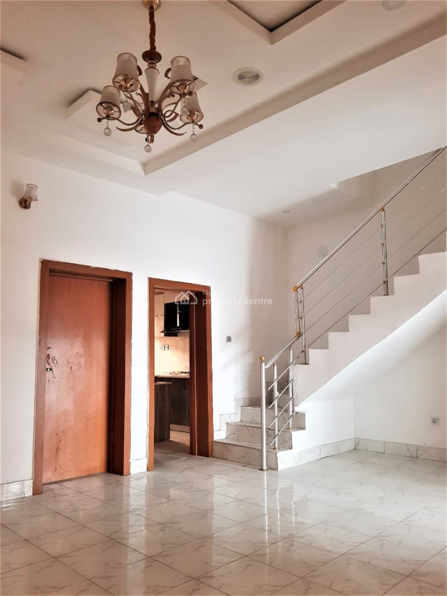 4 Bedroom Terraced Duplex in a Serene Neighbourhood, Off Mobil Road, Ilaje, Ajah, Lagos, Terraced Duplex for Rent