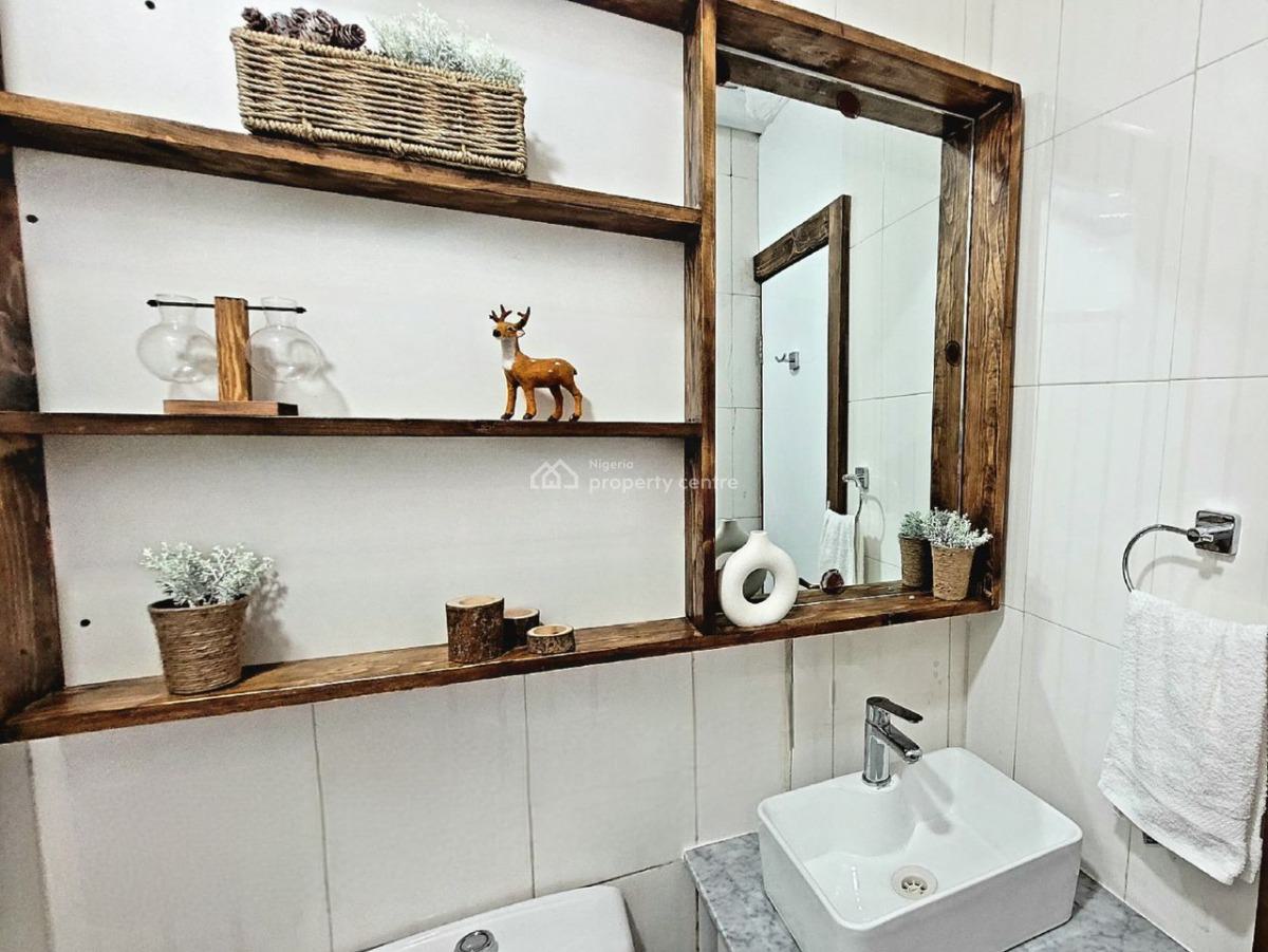 Furnished and Stylish 1 Bedroom Apartment, Victoria Island (vi), Lagos, Flat / Apartment Short Let