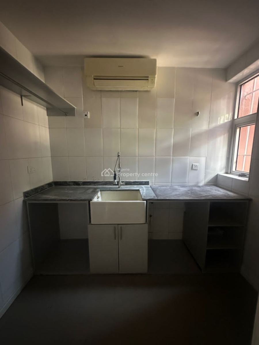 3 Bed Apartment + 24hrs Power, Ikoyi, Lagos, Flat / Apartment for Rent