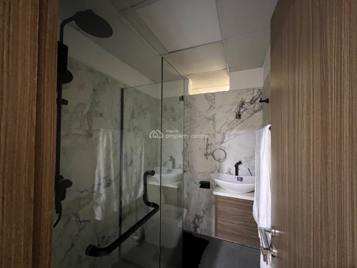 Beautifully Furnished 3 Bedroom Apartment, Off Ajose Adeogun, Victoria Island (vi), Lagos, Flat / Apartment for Rent