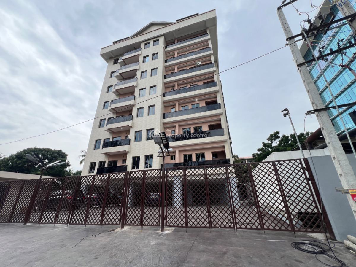 3 Bedroom Apartment with Bq, Off Ajose Adeogun, Victoria Island (vi), Lagos, Flat / Apartment for Rent