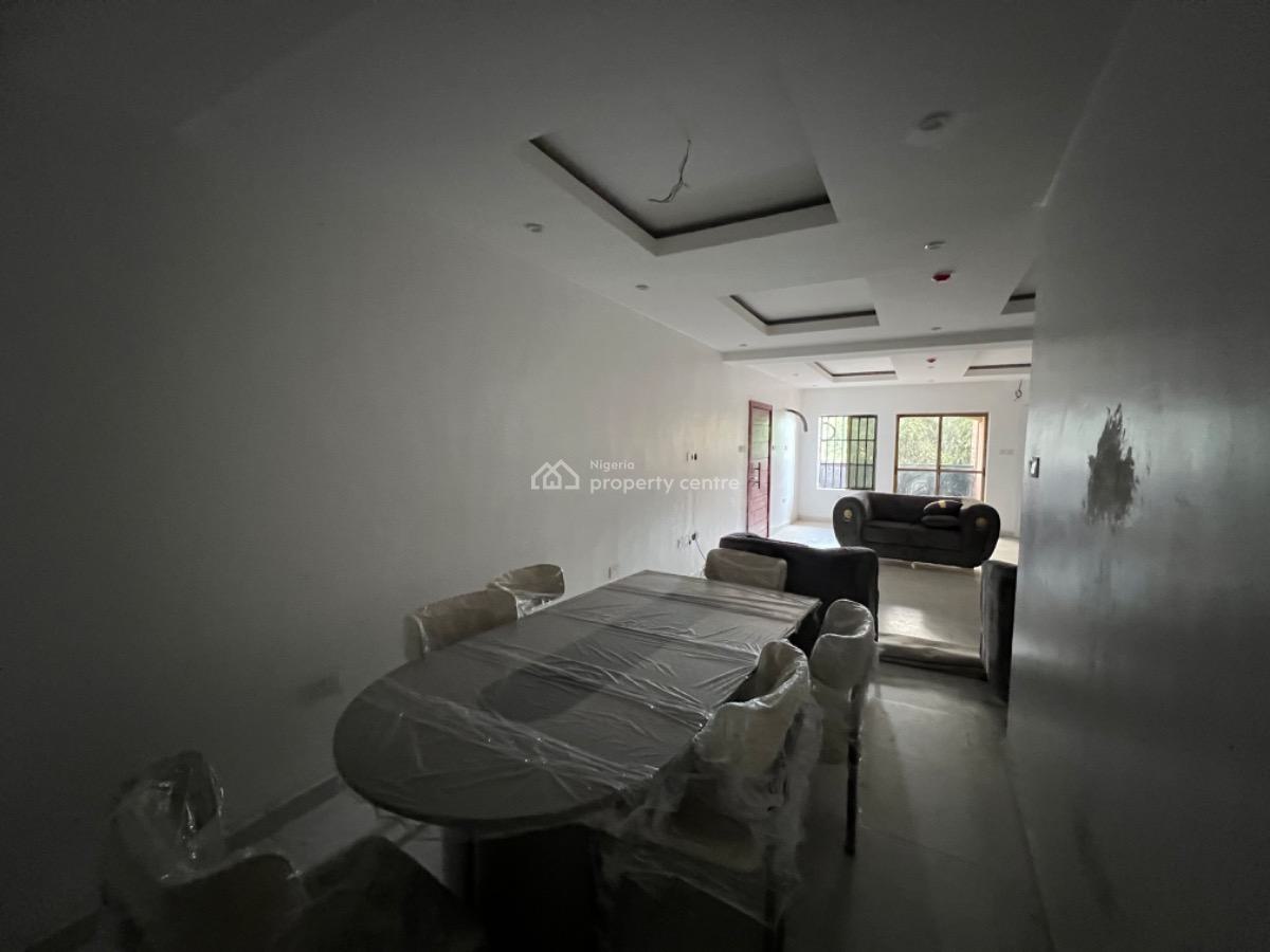 3 Bedroom Apartment with Bq, Off Ajose Adeogun, Victoria Island (vi), Lagos, Flat / Apartment for Rent