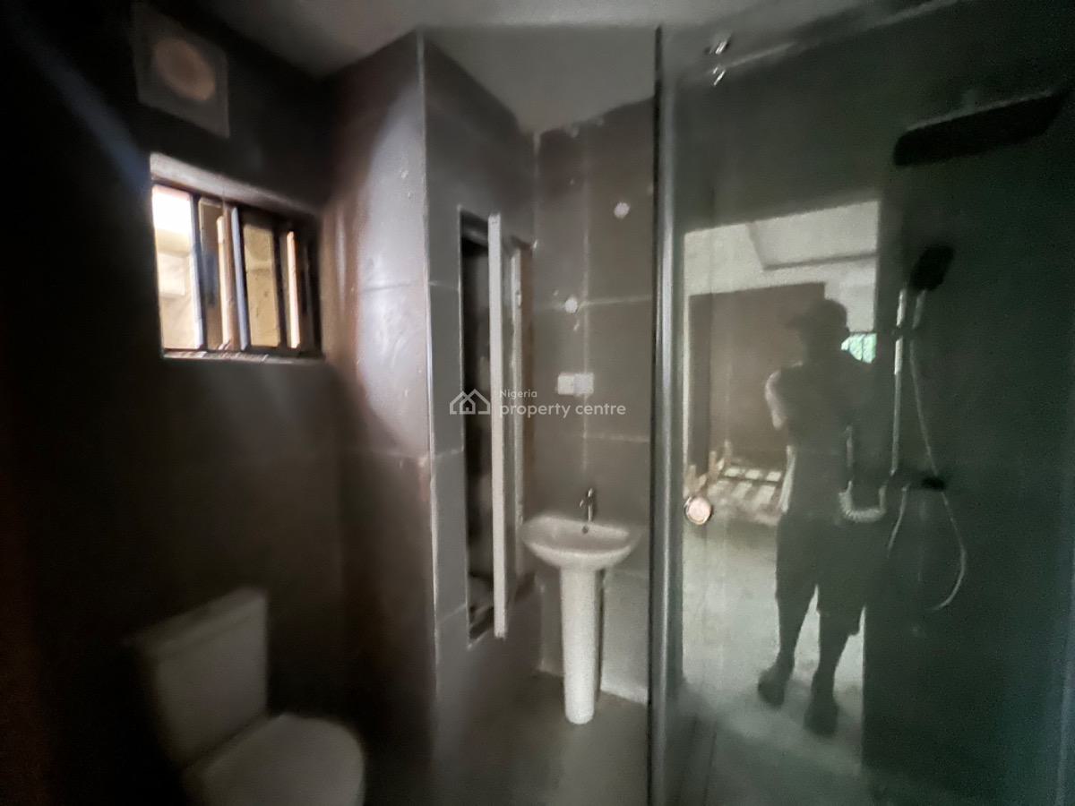 3 Bedroom Apartment with Bq, Off Ajose Adeogun, Victoria Island (vi), Lagos, Flat / Apartment for Rent