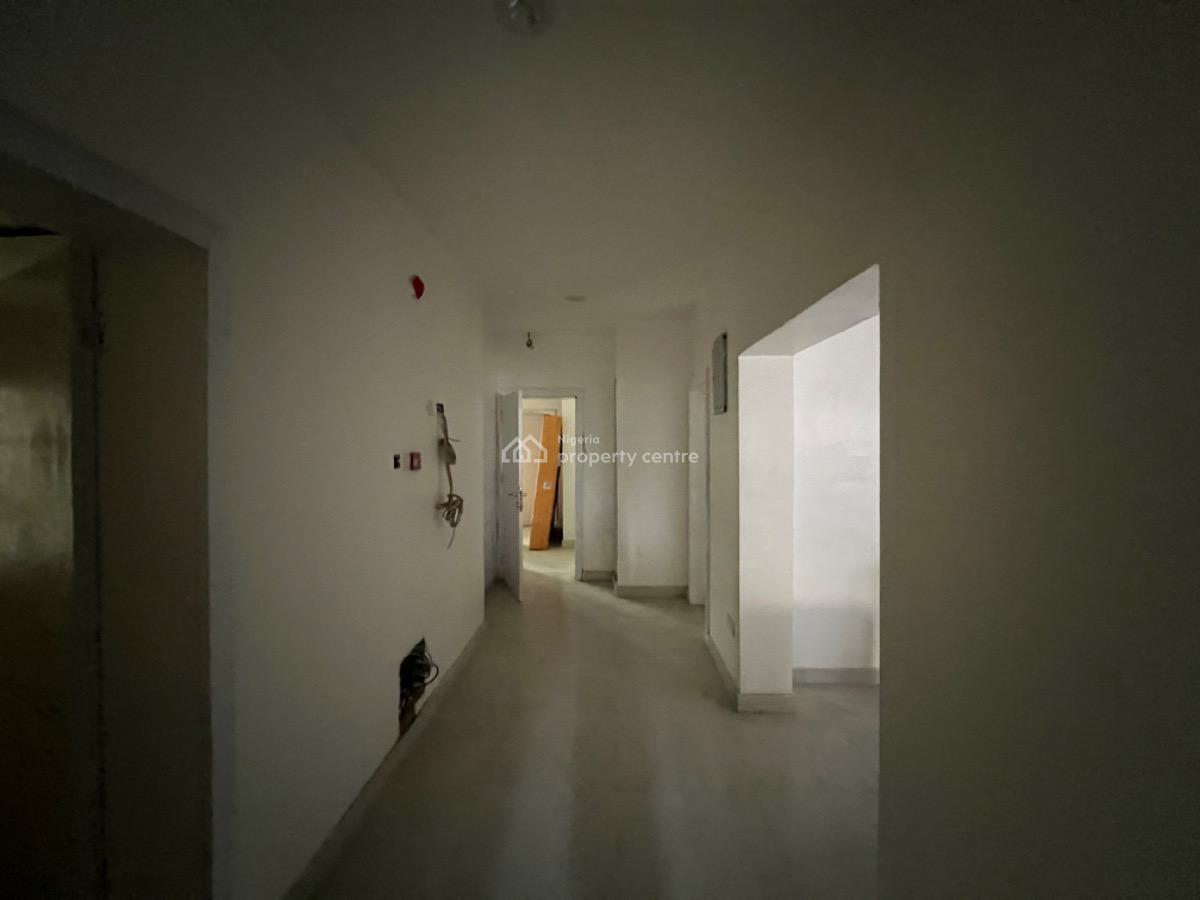 3 Bedroom Apartment with Bq, Off Ajose Adeogun, Victoria Island (vi), Lagos, Flat / Apartment for Rent