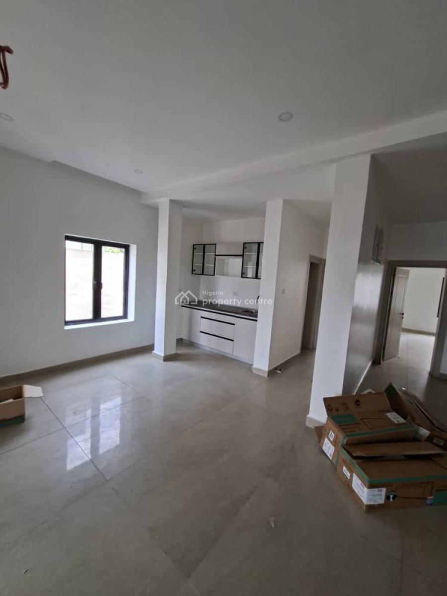 Fully Fitted and Service 4 Bedroom Semi-detached Duplex with Bq, Asokoro District, Abuja, Semi-detached Duplex for Rent