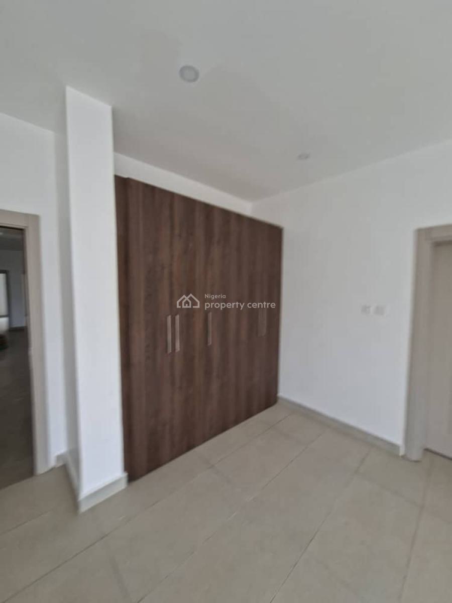 Fully Fitted and Service 4 Bedroom Semi-detached Duplex with Bq, Asokoro District, Abuja, Semi-detached Duplex for Rent