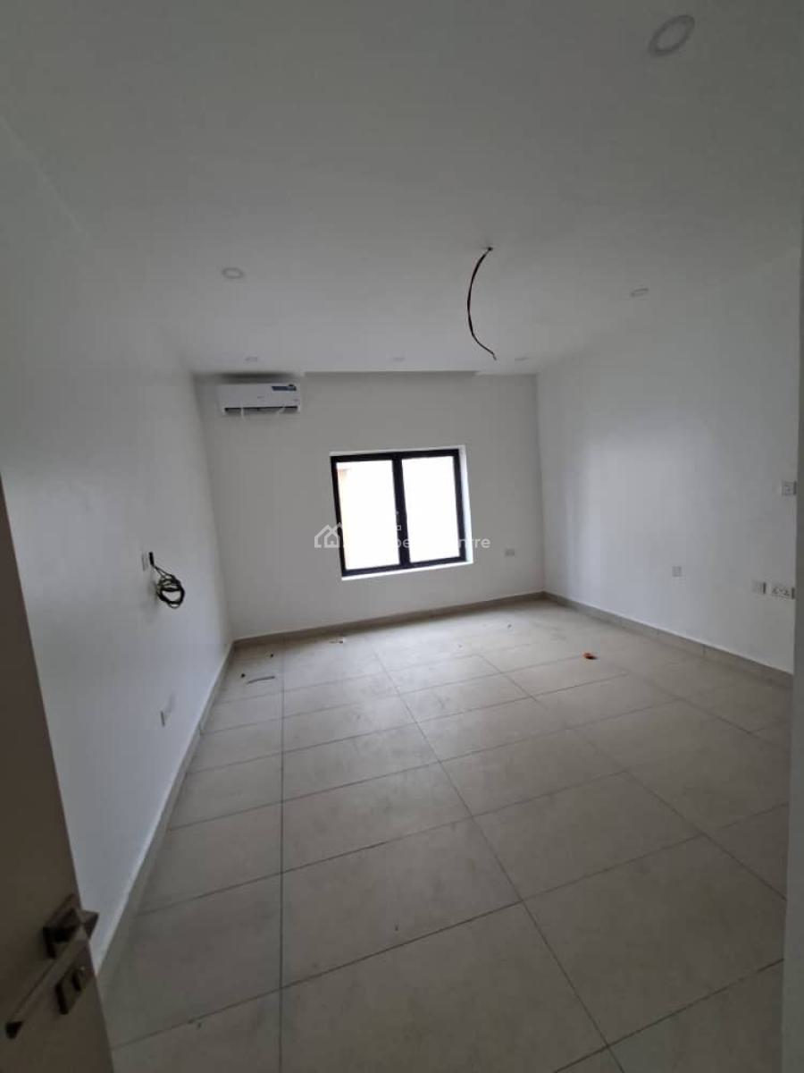 Fully Fitted and Service 4 Bedroom Semi-detached Duplex with Bq, Asokoro District, Abuja, Semi-detached Duplex for Rent