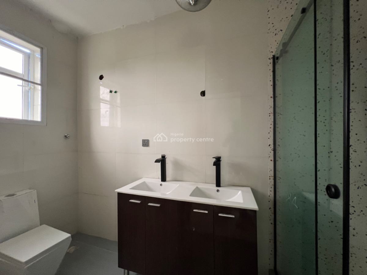 Luxury 3 Bedroom Apartment with Bq, Off Ajose Adeogun, Victoria Island (vi), Lagos, Flat / Apartment for Sale