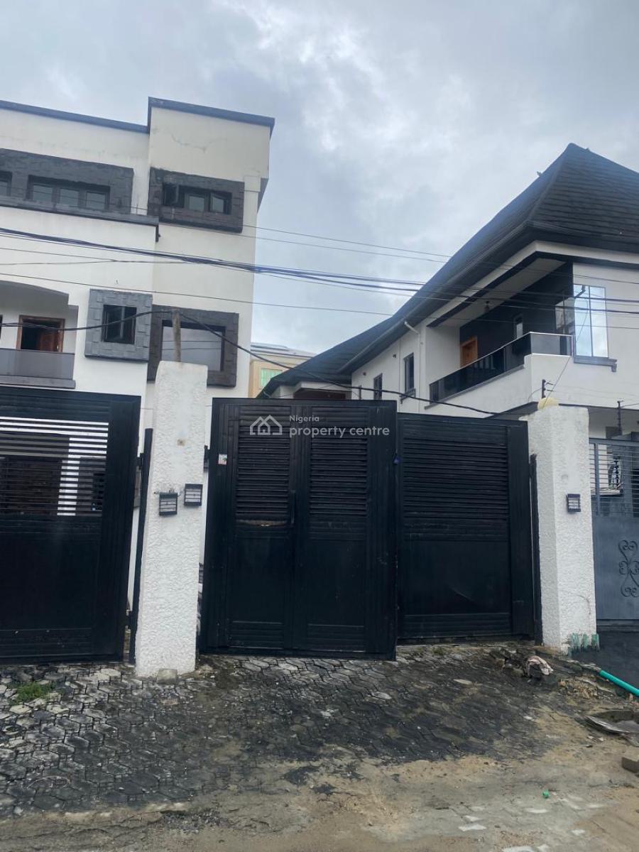 Luxury 2 Bedroom Semi Detached Duplex with Gate, Chevron , in a Secured Estatre, Lekki, Lagos, Semi-detached Duplex for Rent