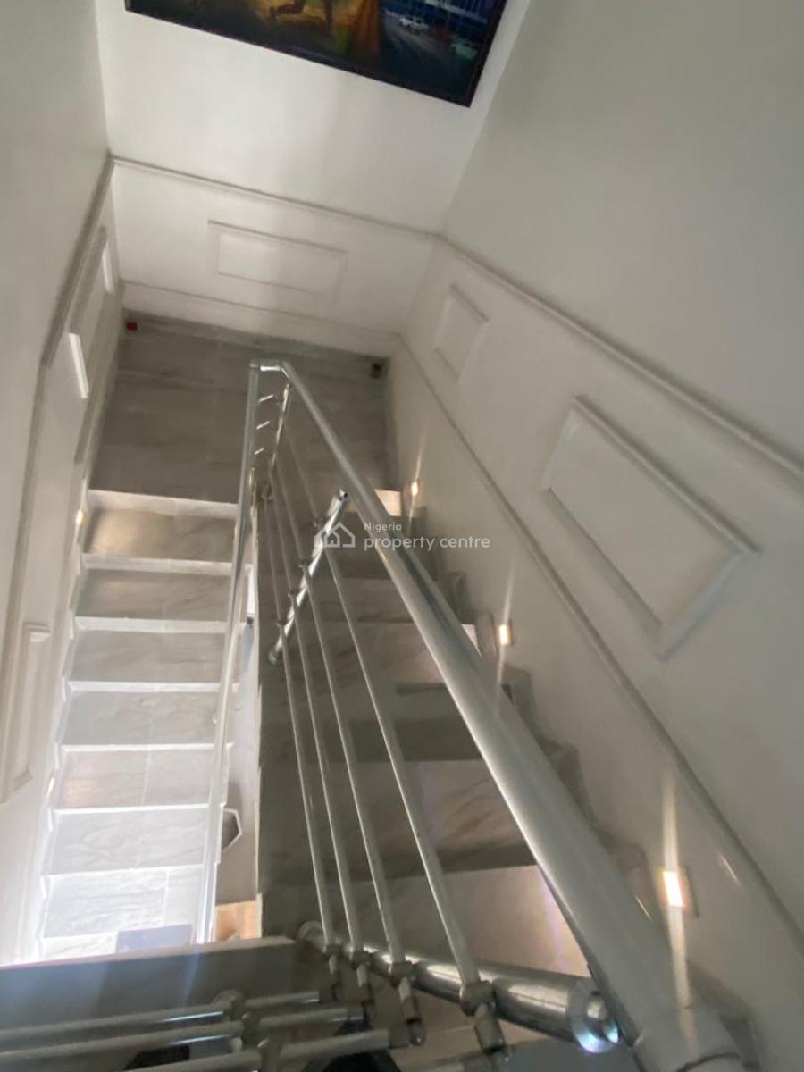 Luxury 2 Bedroom Semi Detached Duplex with Gate, Chevron , in a Secured Estatre, Lekki, Lagos, Semi-detached Duplex for Rent