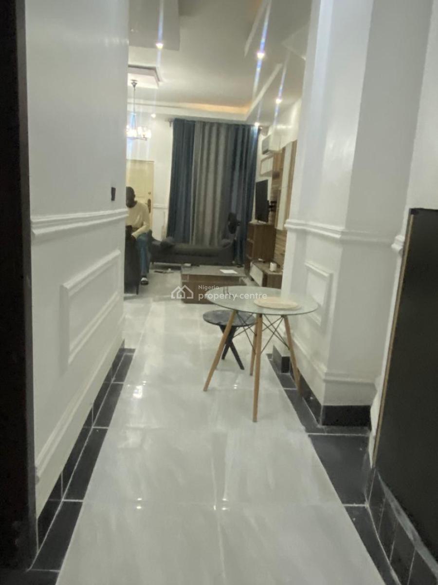 Luxury 2 Bedroom Semi Detached Duplex with Gate, Chevron , in a Secured Estatre, Lekki, Lagos, Semi-detached Duplex for Rent