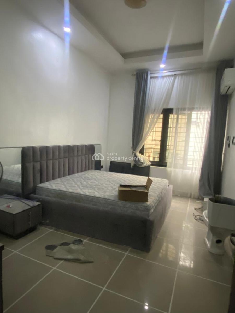 Luxury 2 Bedroom Semi Detached Duplex with Gate, Chevron , in a Secured Estatre, Lekki, Lagos, Semi-detached Duplex for Rent