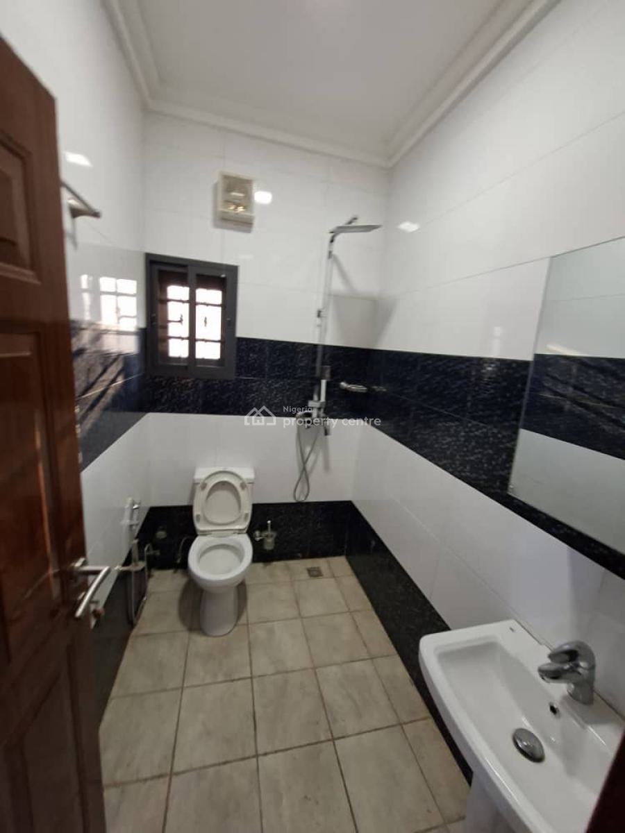 6 Units of Spacious 3 Bedroom Flat + Bq. Serviced Sith Central Gen &, Guzape Abuja, Guzape District, Abuja, Flat / Apartment for Rent
