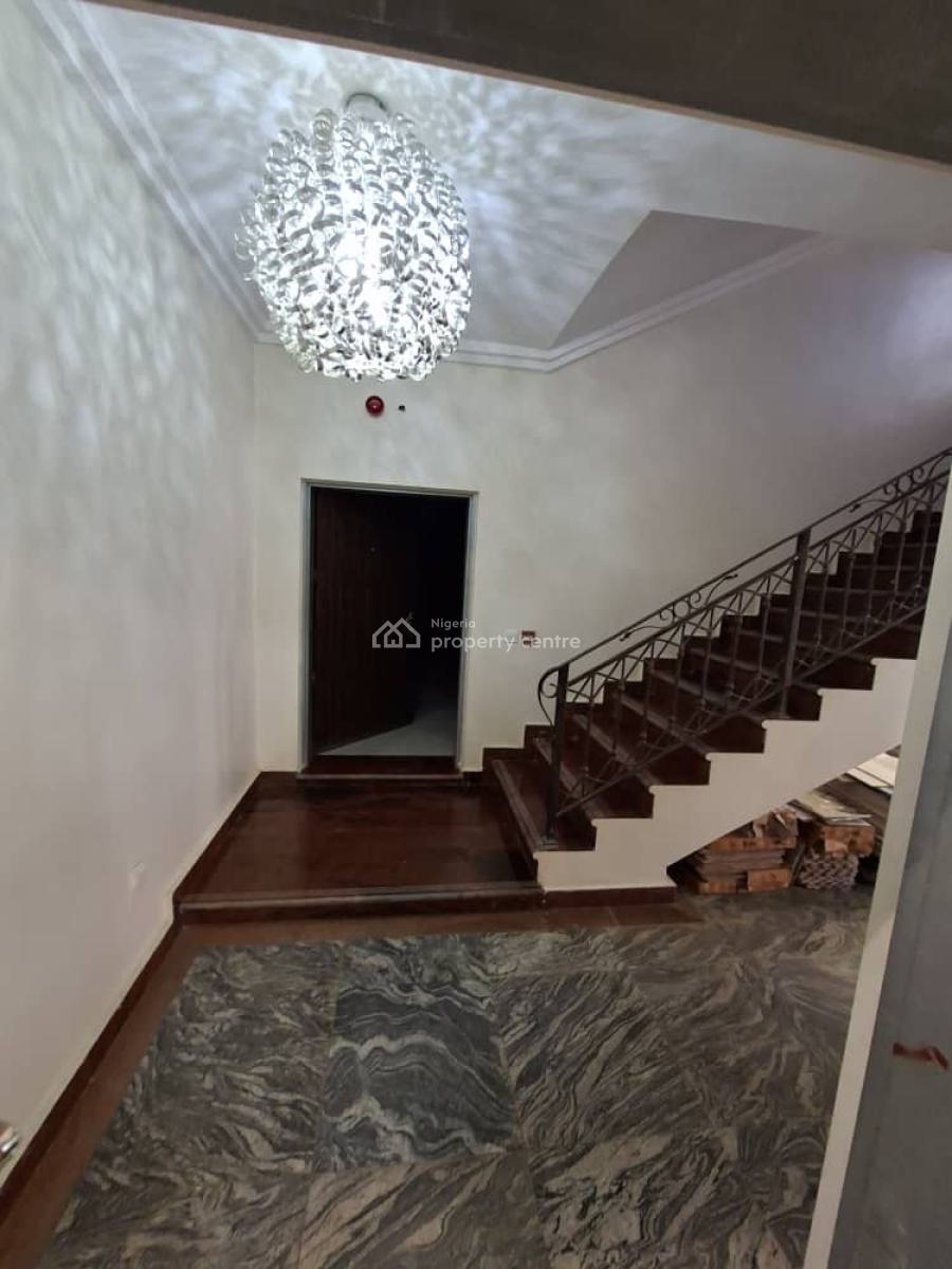 6 Units of Spacious 3 Bedroom Flat + Bq. Serviced Sith Central Gen &, Guzape Abuja, Guzape District, Abuja, Flat / Apartment for Rent