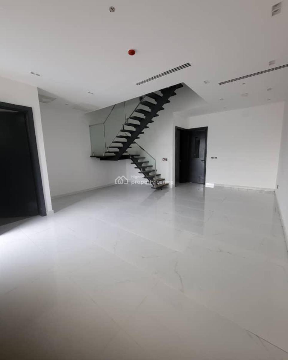2 Bedroom Maisonnette, Lekki Phase 1, Lekki, Lagos, House for Sale