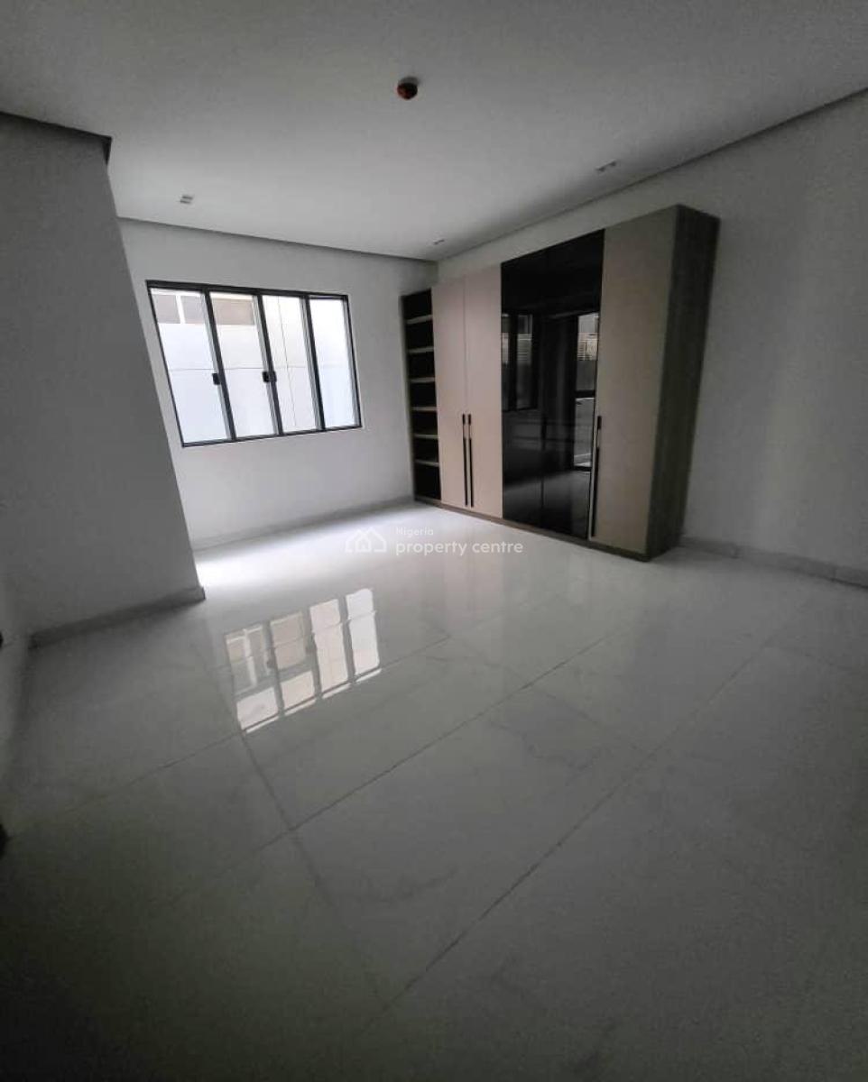 2 Bedroom Maisonnette, Lekki Phase 1, Lekki, Lagos, House for Sale