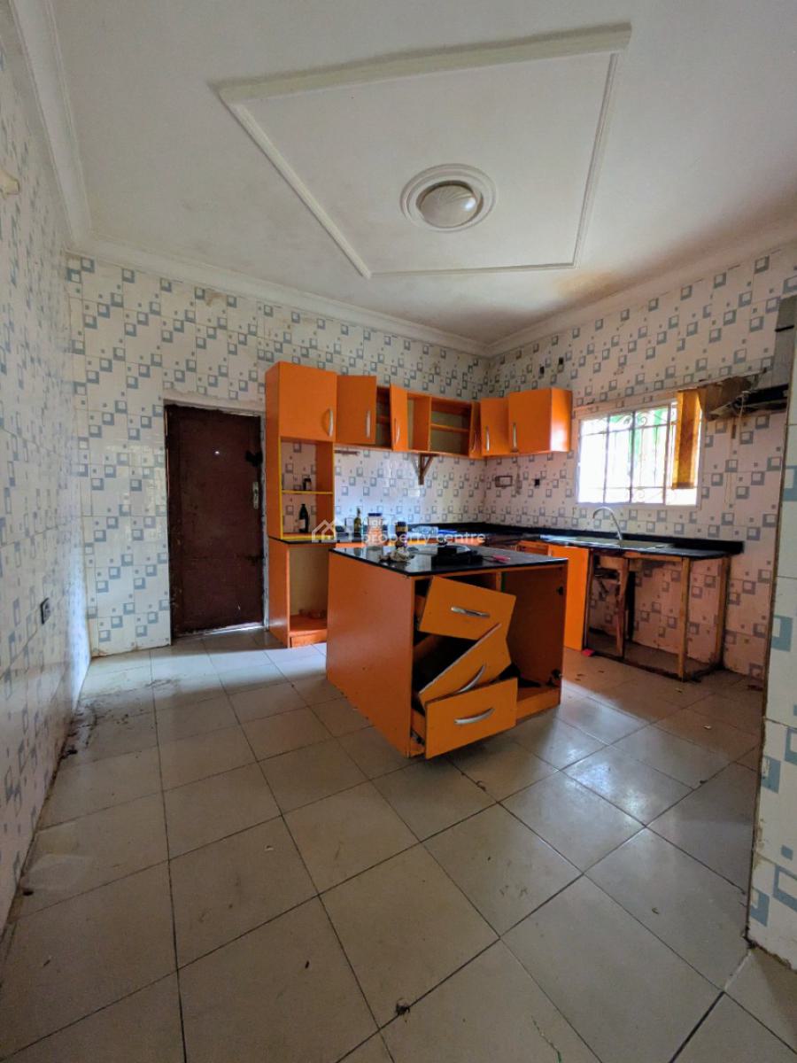 Spacious 5bedroom Semi Detached Duplex, Legislative Quarter, Apo, Abuja, Semi-detached Duplex for Rent