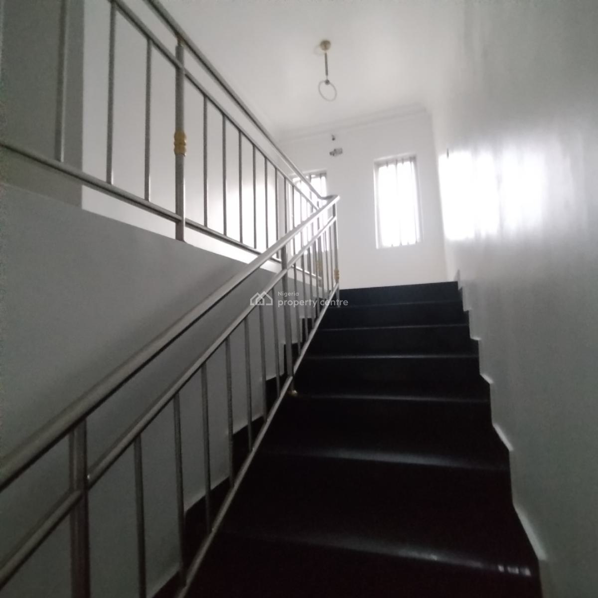Nice 5 Bedroom Semi Detached Duplex with Bq, Oral Estate, Lekki Expressway, Lekki, Lagos, Semi-detached Duplex for Rent