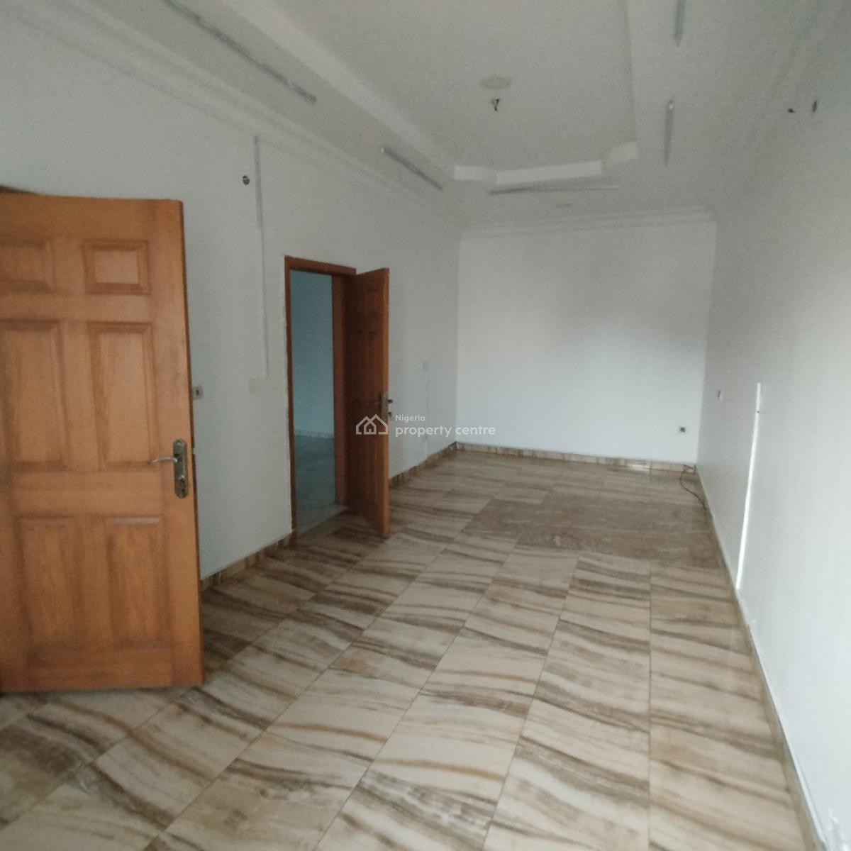 Nice 5 Bedroom Semi Detached Duplex with Bq, Oral Estate, Lekki Expressway, Lekki, Lagos, Semi-detached Duplex for Rent