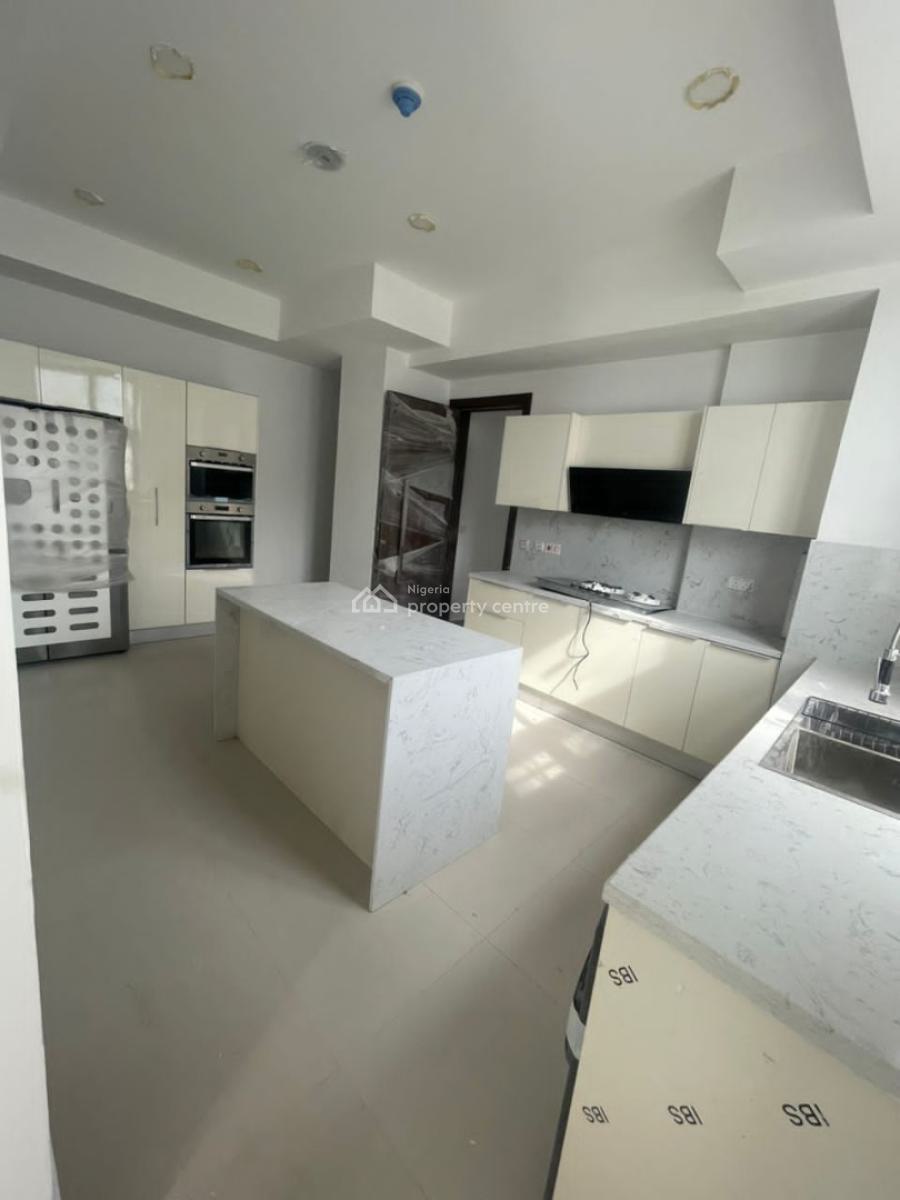 Luxury 3 Bedroom Apartment with Bq, Lekki Phase 1, Lekki, Lagos, Flat / Apartment for Sale