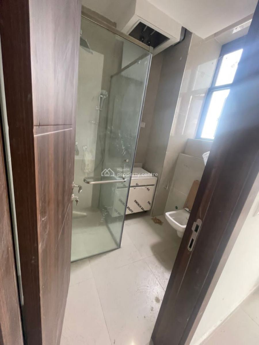 Luxury 3 Bedroom Apartment with Bq, Lekki Phase 1, Lekki, Lagos, Flat / Apartment for Sale