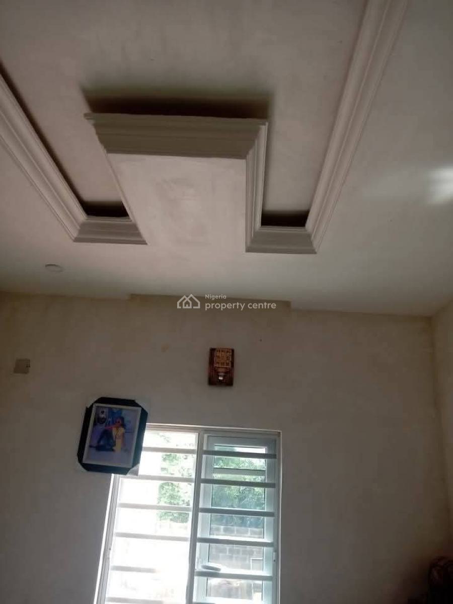 Luxury 3 Bedroom Flat, Aroro Kole Barrack Road, Ojoo, Ibadan, Ibadan, Oyo, Flat / Apartment for Sale
