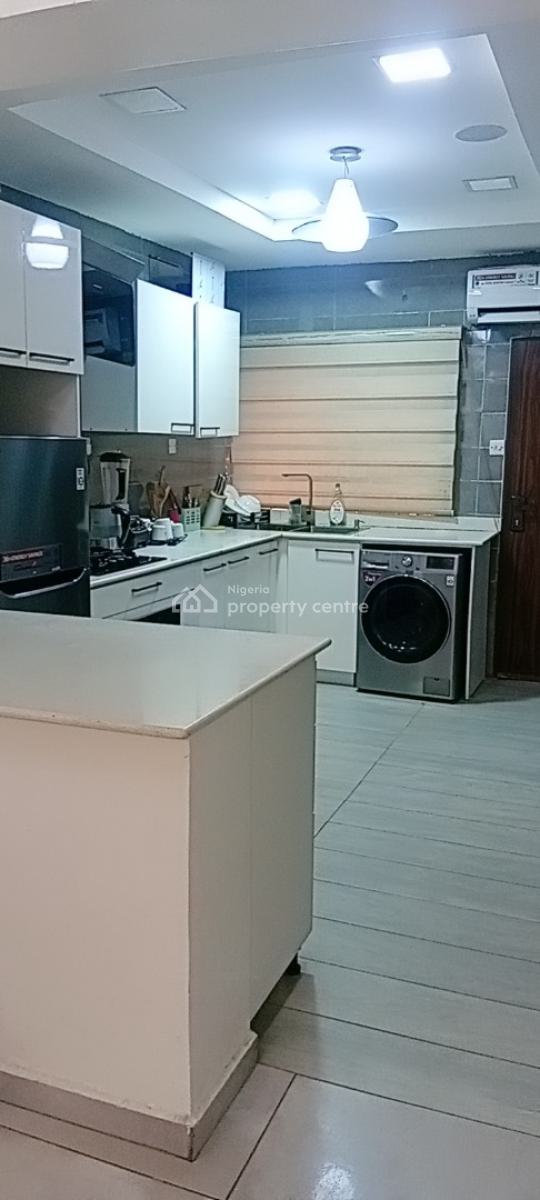 Luxurious Holiday 3bedroom Duplex, Ikeja Gra, Ikeja, Lagos, Flat / Apartment Short Let